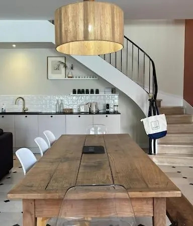 Сasa de vacaciones Maison Ausiphica