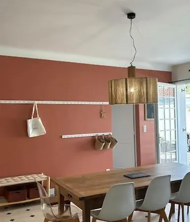 Maison Ausiphica * 阿卡雄